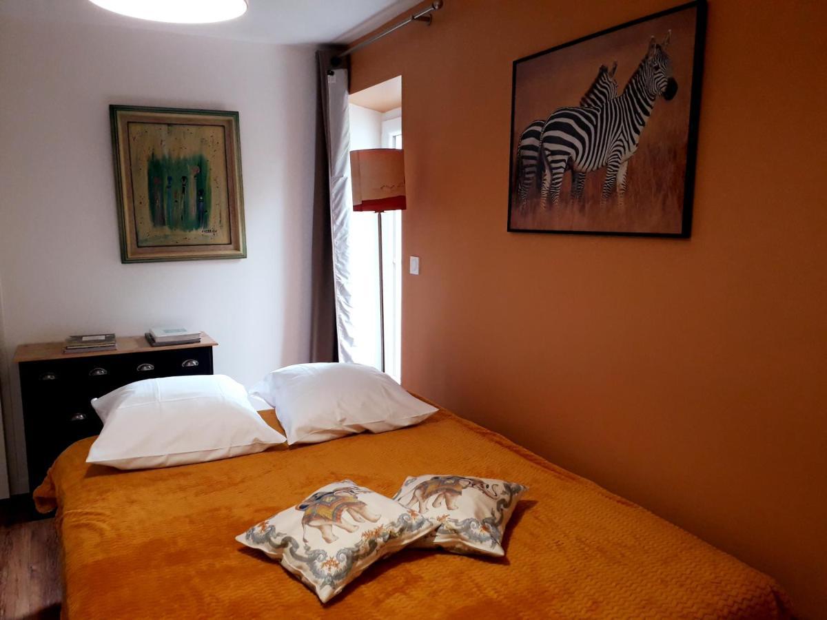 Le Moulin Bleu Bed and Breakfast Seigy Exteriör bild